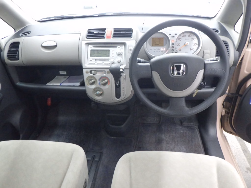 HONDA LIFE