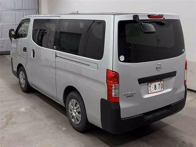 NISSAN NV350 CARAVAN