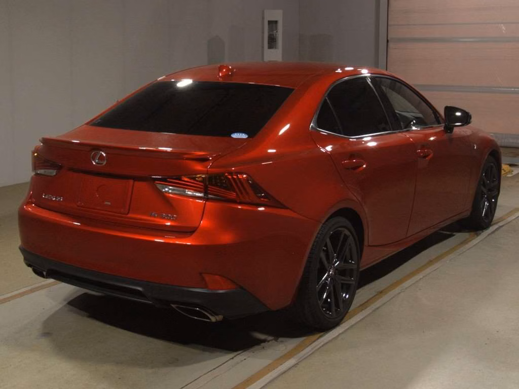 LEXUS IS300