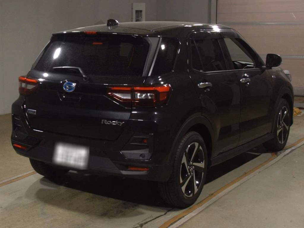 DAIHATSU ROCKY