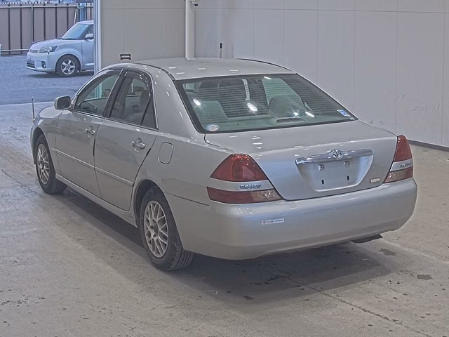 TOYOTA MARK II