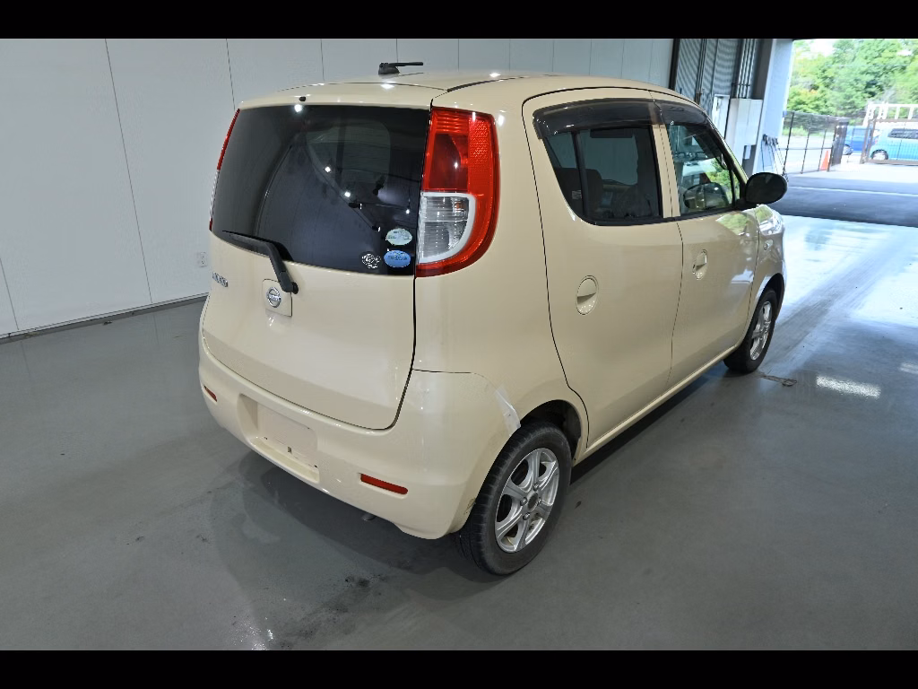 NISSAN MOCO