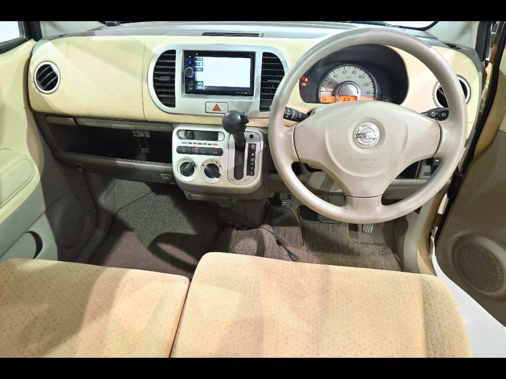 NISSAN MOCO