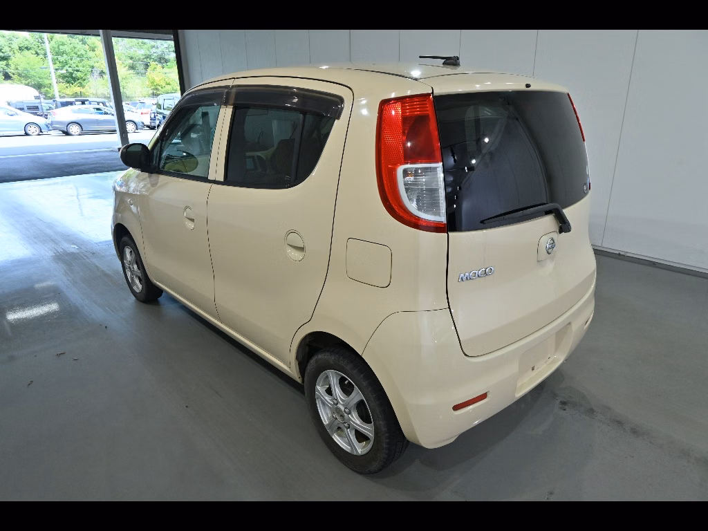 NISSAN MOCO