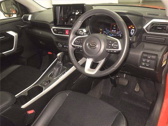 DAIHATSU ROCKY