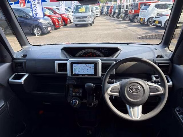 DAIHATSU WAKE