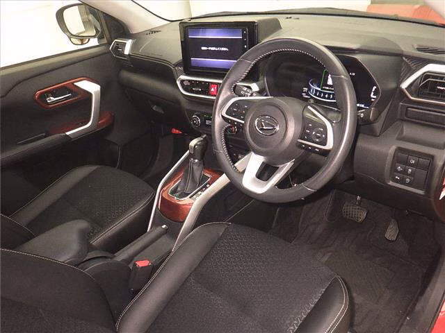 DAIHATSU ROCKY