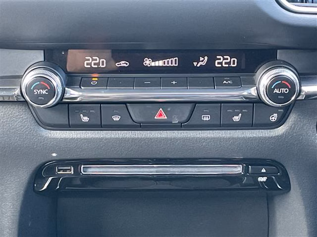 MAZDA CX-30
