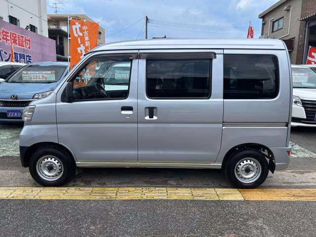 TOYOTA PIXIS VAN