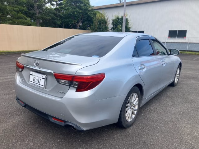 TOYOTA MARK X