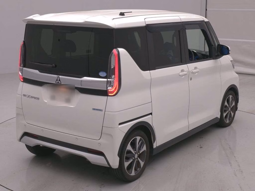 MITSUBISHI EK SPACE