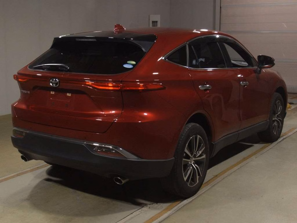 TOYOTA HARRIER