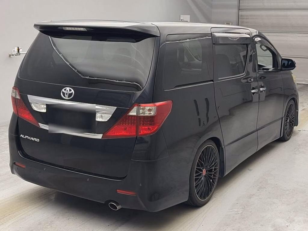 TOYOTA ALPHARD