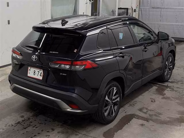 TOYOTA COROLLA CROSS