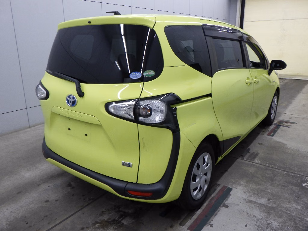 TOYOTA SIENTA