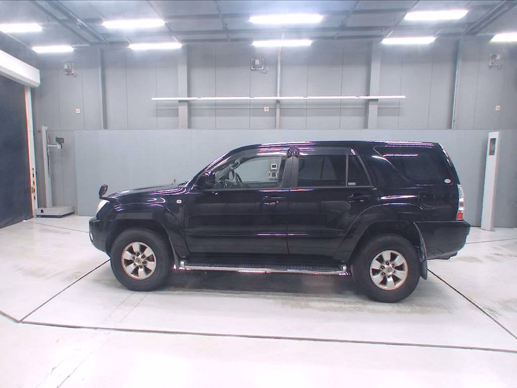 TOYOTA HILUX SURF