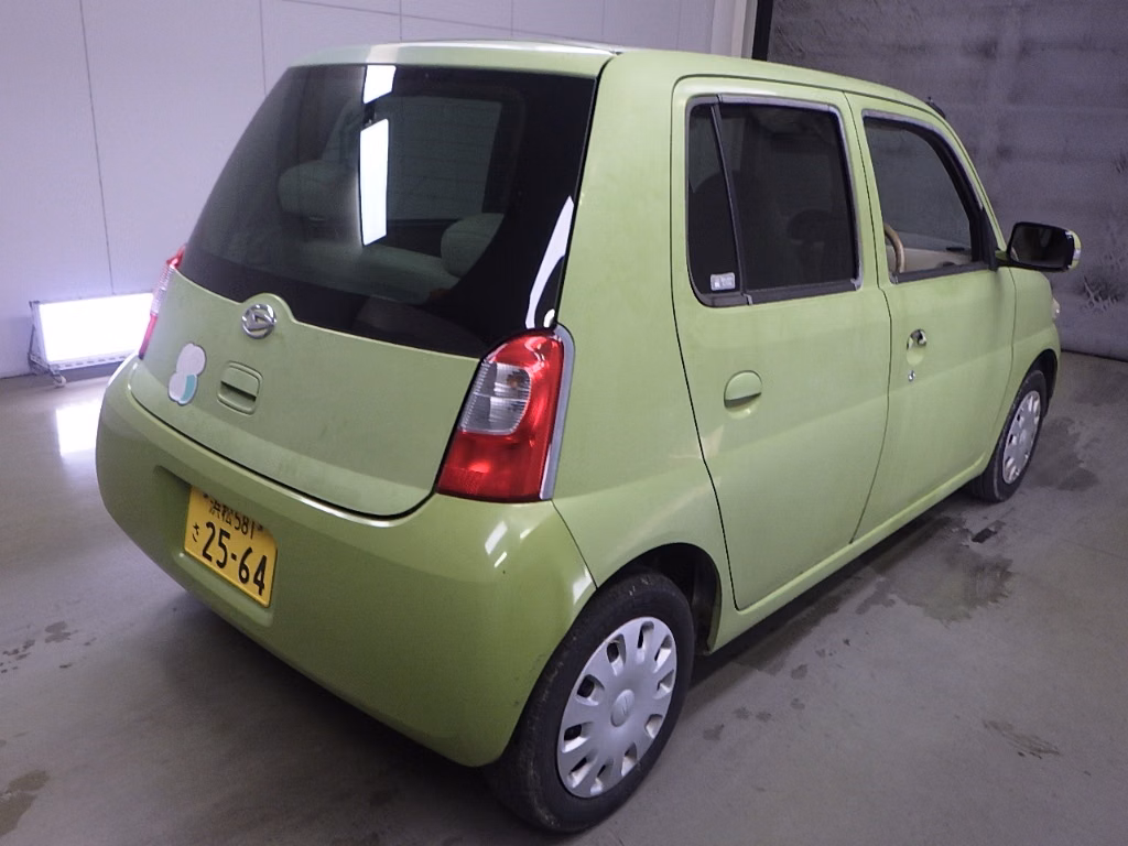 DAIHATSU ESSE