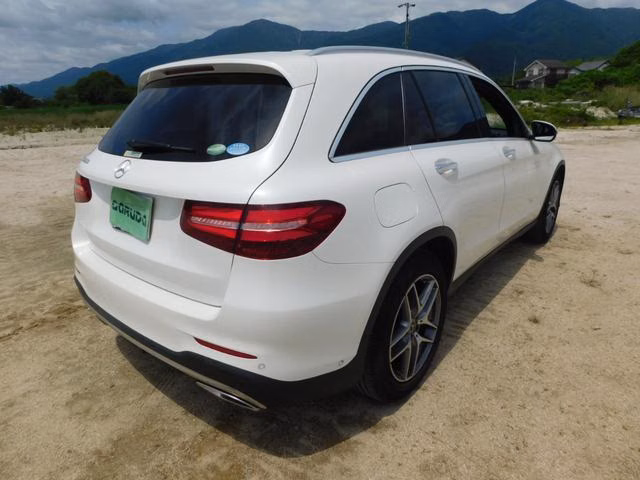 MERCEDES-BENZ GLC-CLASS