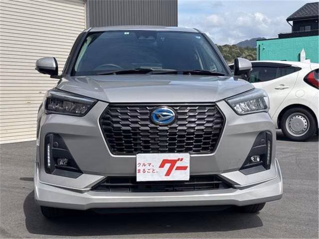 DAIHATSU ROCKY