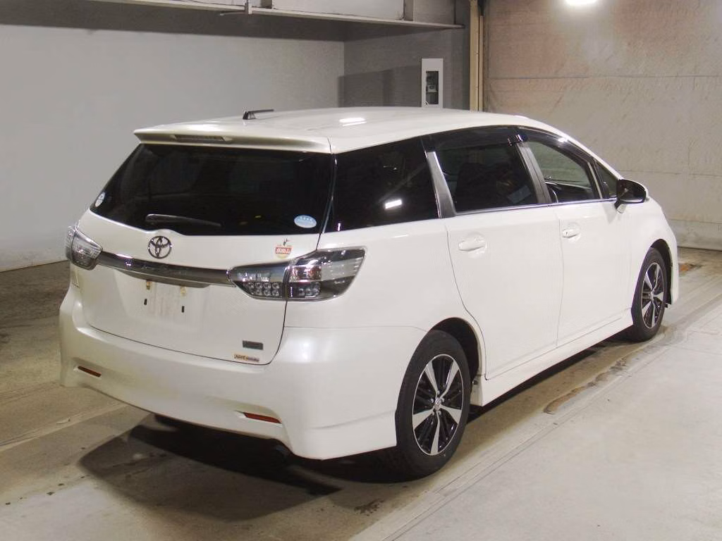 TOYOTA WISH