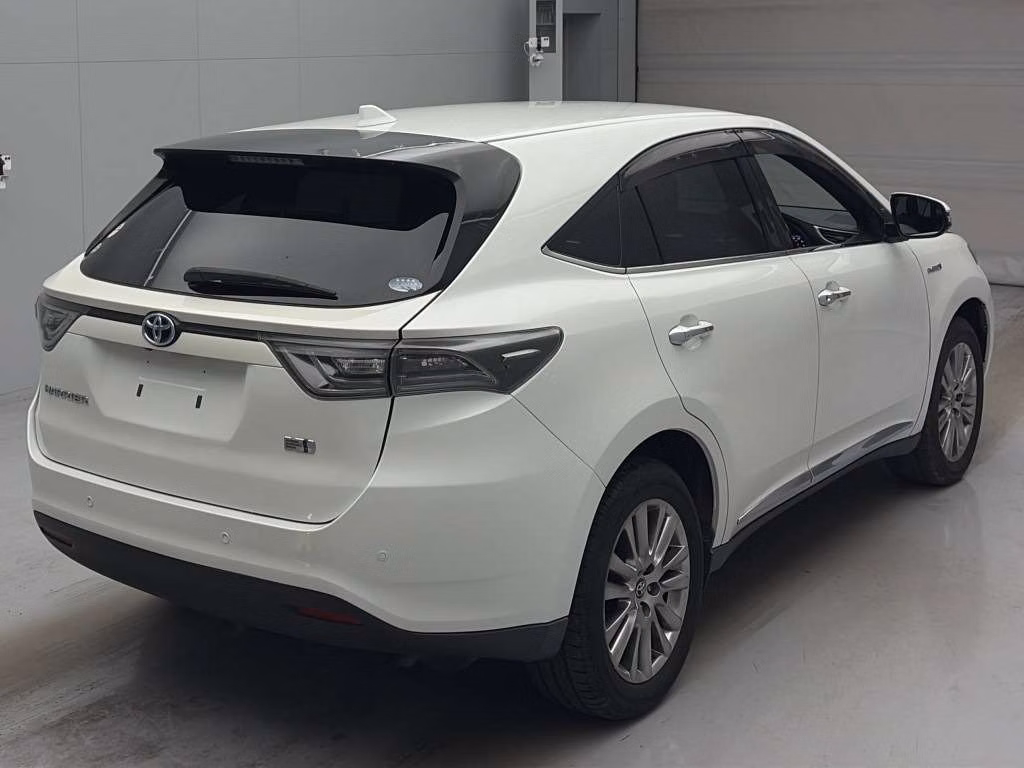 TOYOTA HARRIER