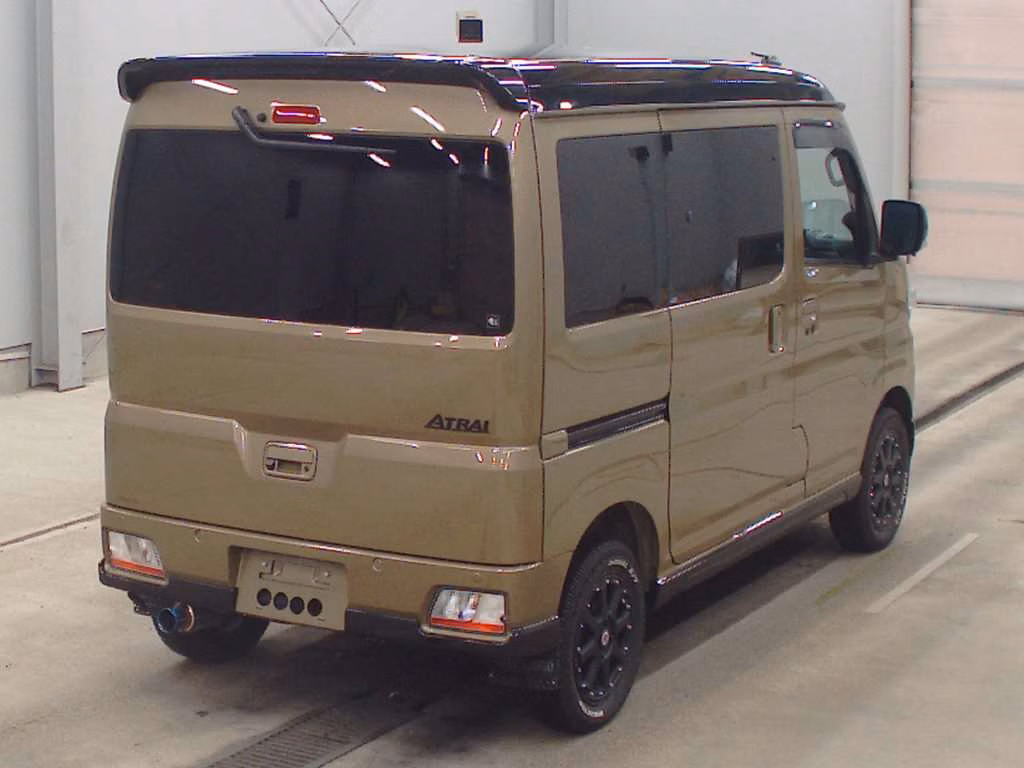 DAIHATSU ATRAI