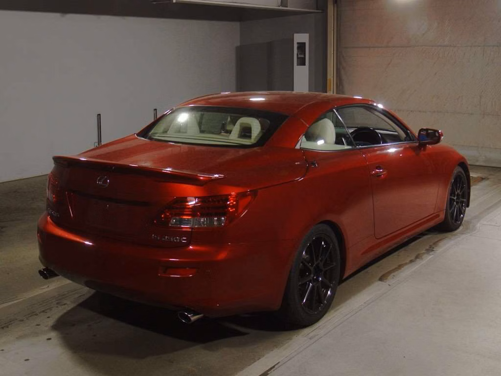 LEXUS IS250