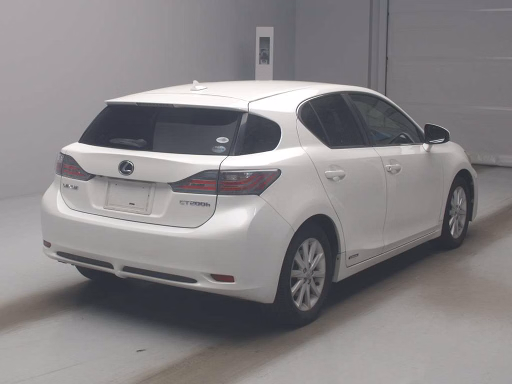 LEXUS CT200H