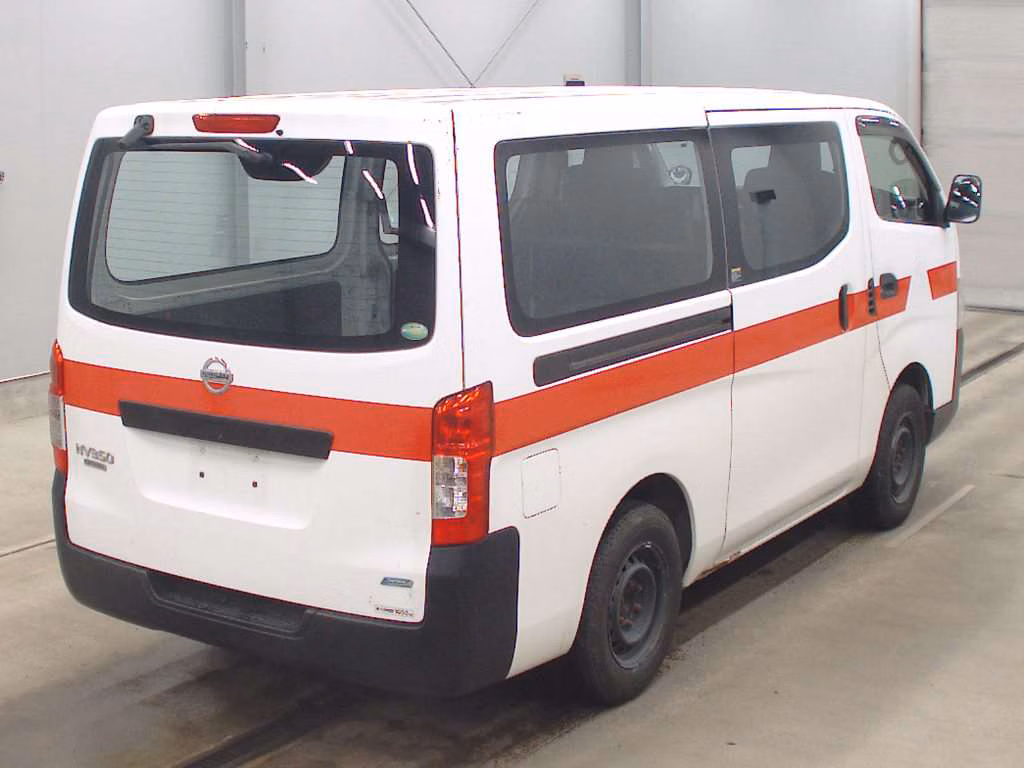 NISSAN NV350 CARAVAN