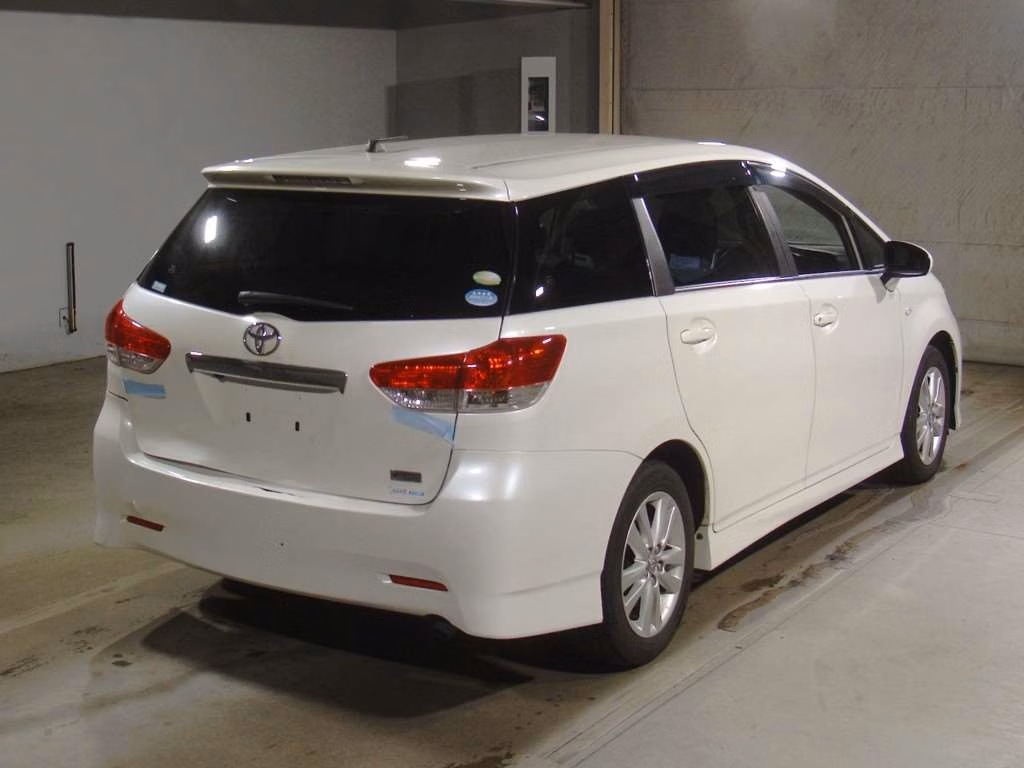 TOYOTA WISH
