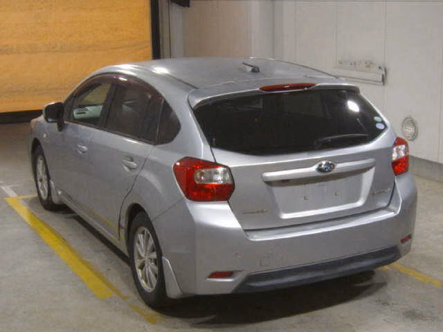 SUBARU IMPREZA