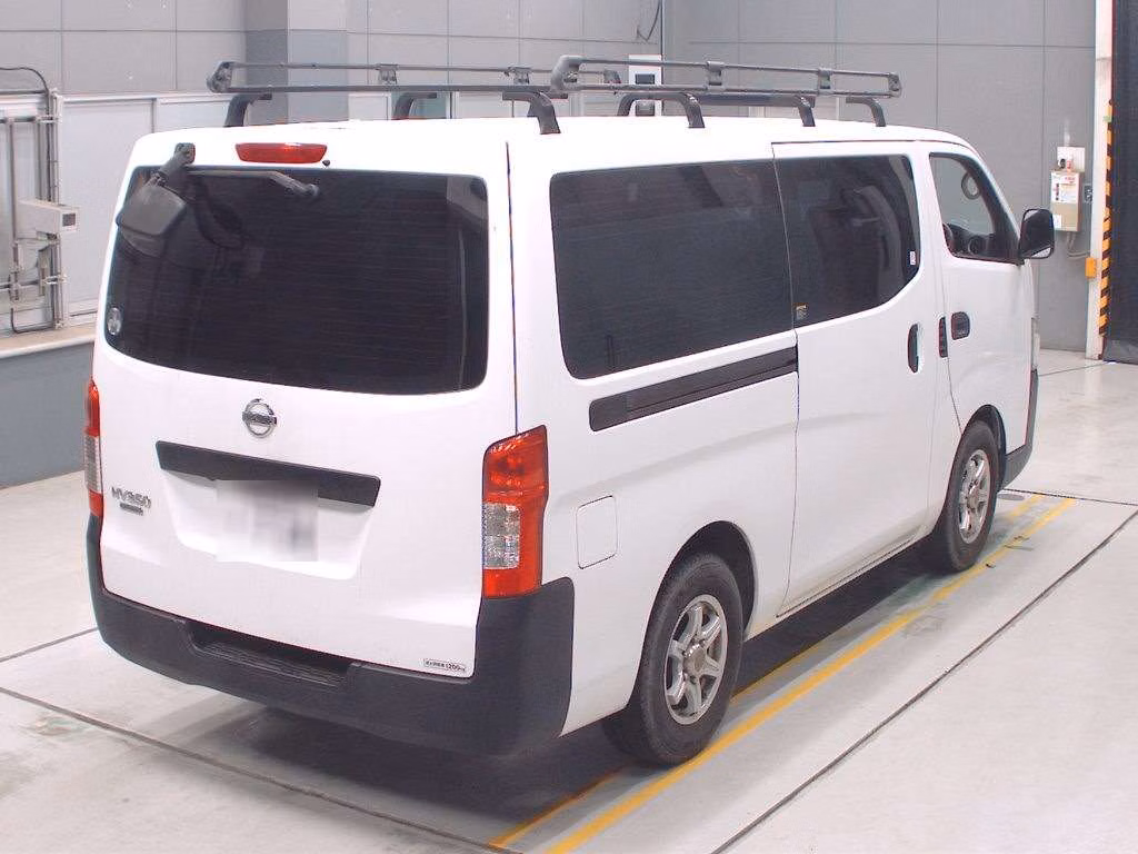 NISSAN NV350 CARAVAN