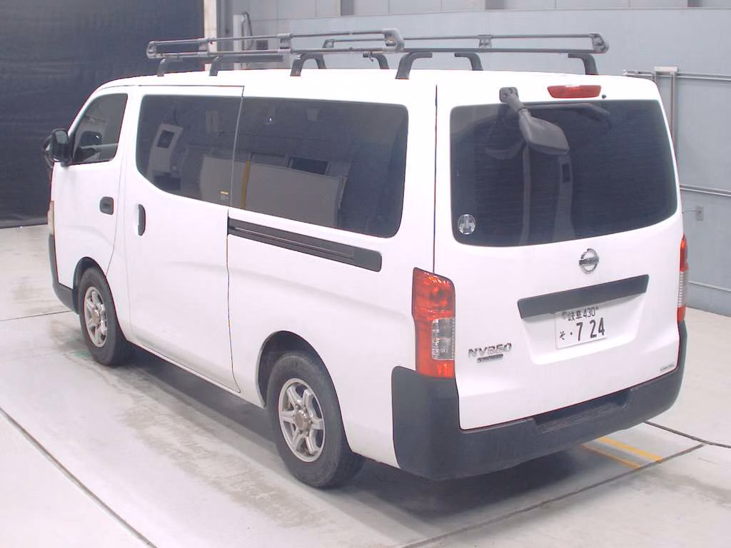 NISSAN NV350 CARAVAN