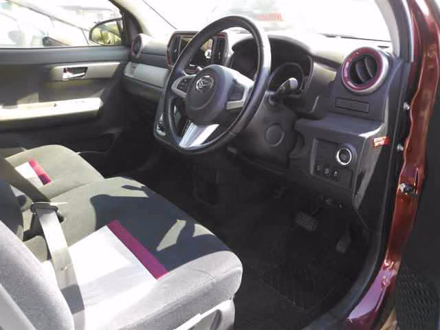 DAIHATSU BOON