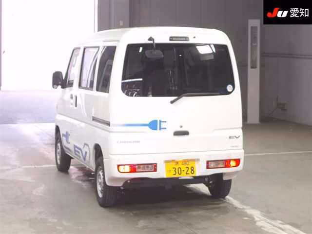 MITSUBISHI MINICAB MIEV
