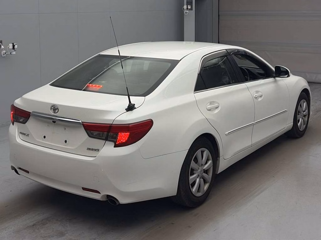 TOYOTA MARK X