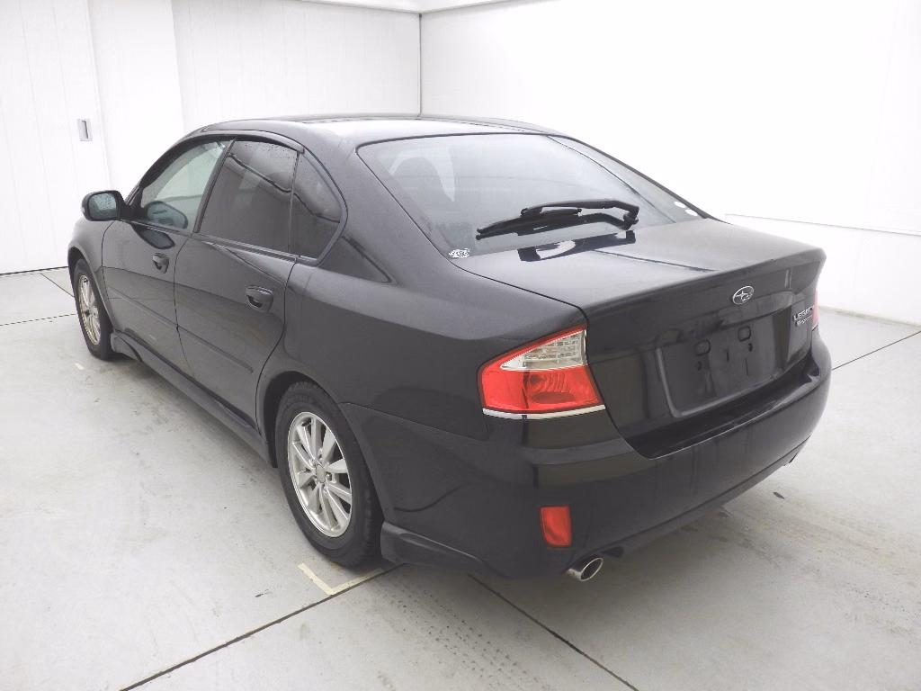 SUBARU LEGACY B4