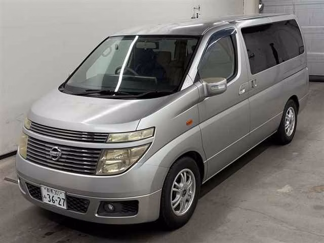 NISSAN ELGRAND