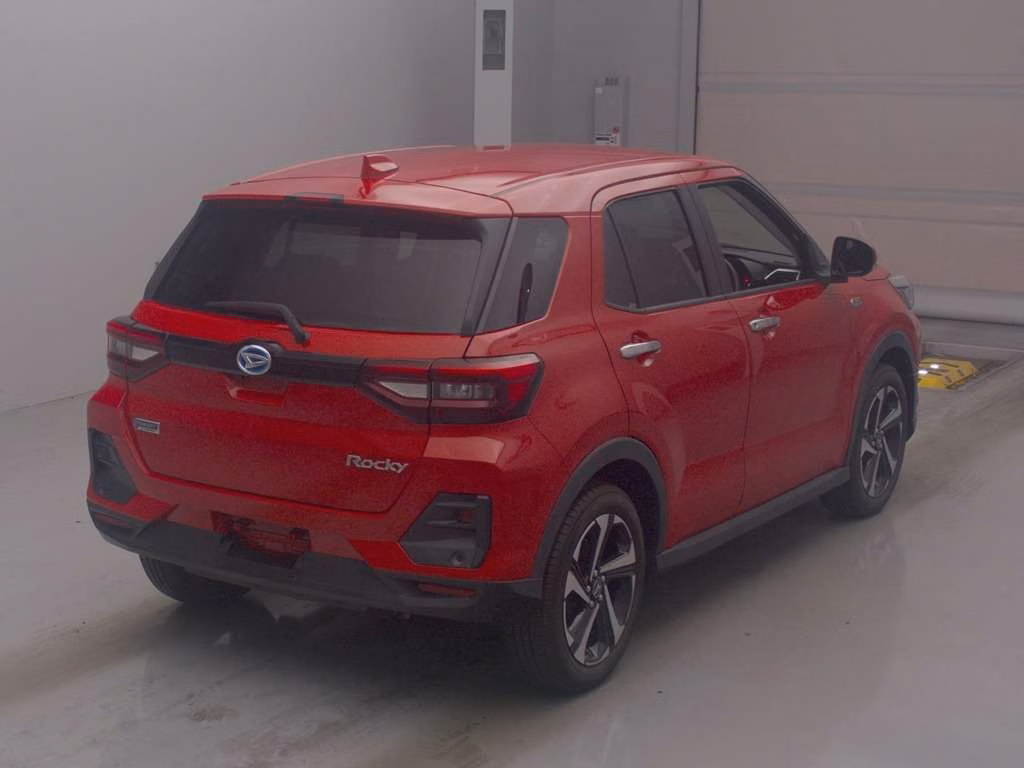 DAIHATSU ROCKY