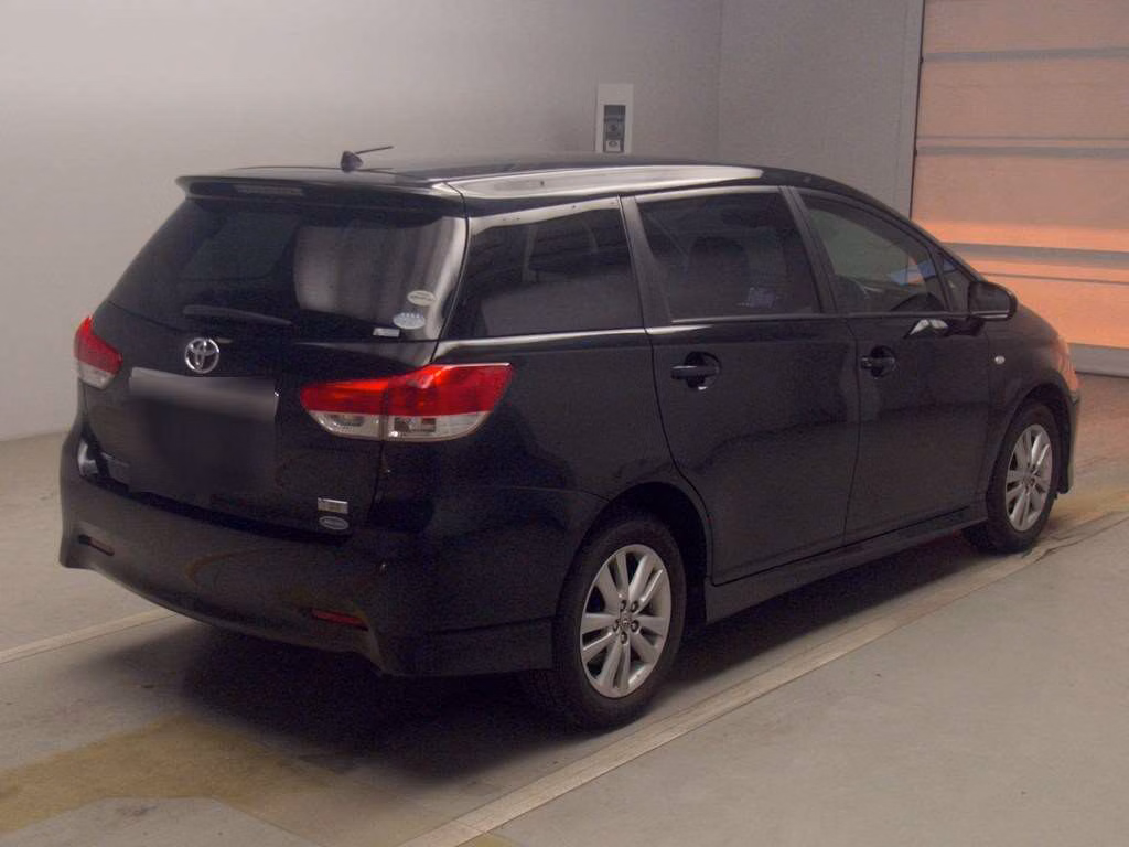 TOYOTA WISH