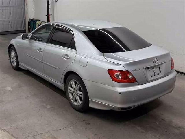 TOYOTA MARK X