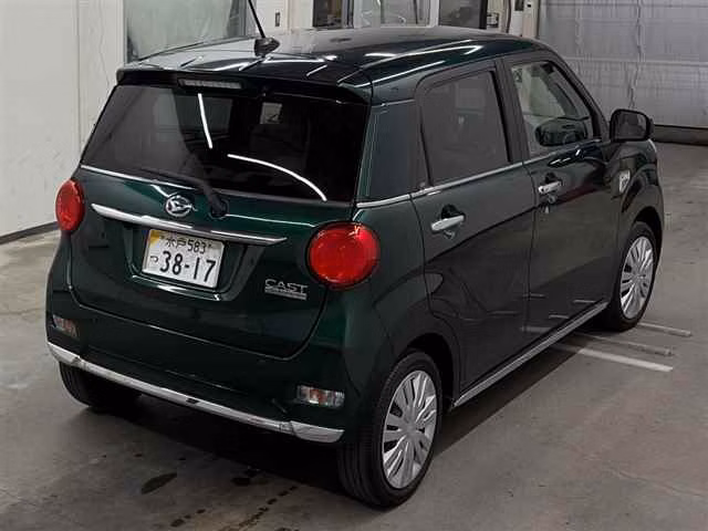 DAIHATSU CAST