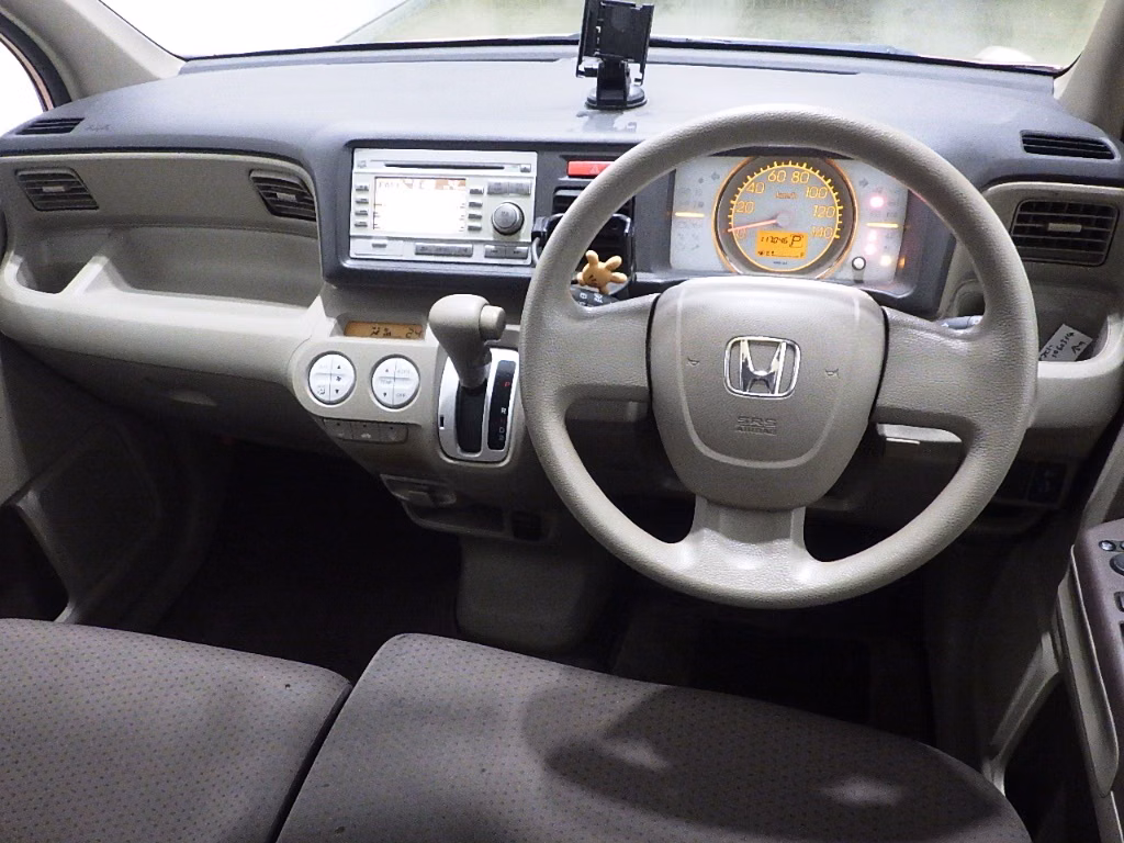 HONDA LIFE