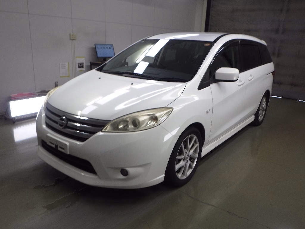 NISSAN LAFESTA