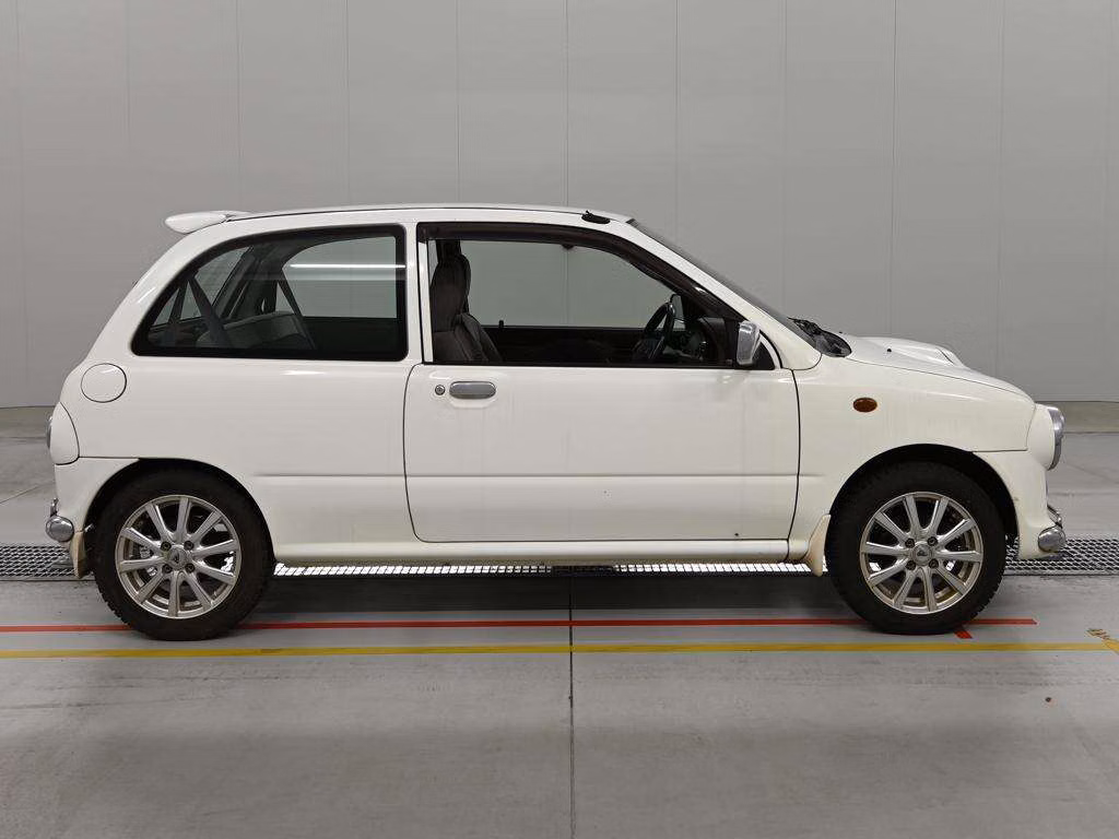 SUBARU VIVIO