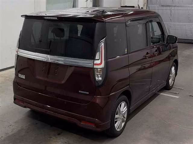 MITSUBISHI DELICA D:2