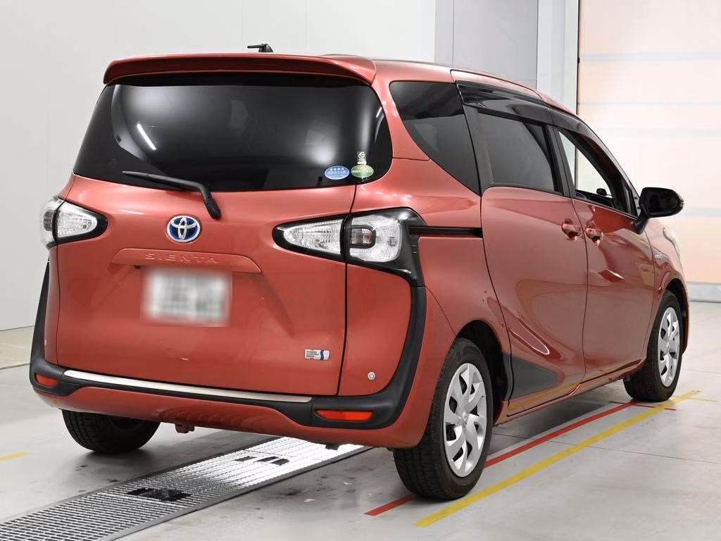 TOYOTA SIENTA