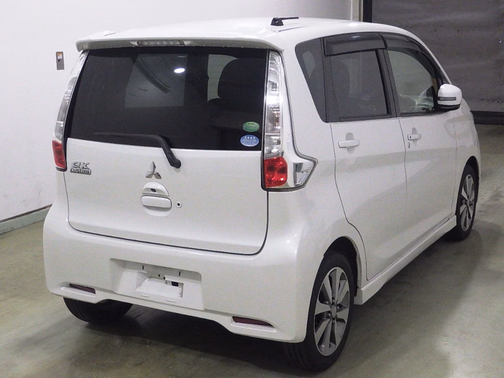 MITSUBISHI EK CUSTOM