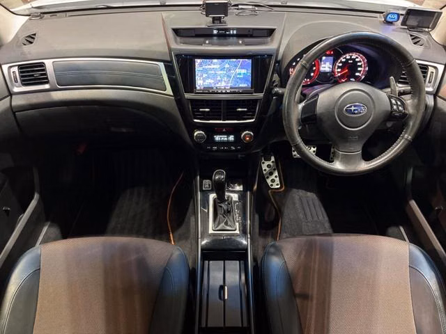 SUBARU EXIGA CROSSOVER 7