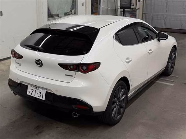 MAZDA MAZDA3